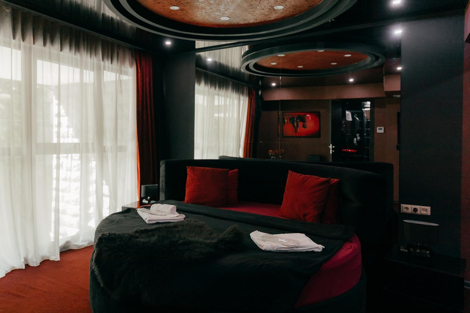 Royal Plaza Hotel Τυφλίδα Εξωτερικό φωτογραφία