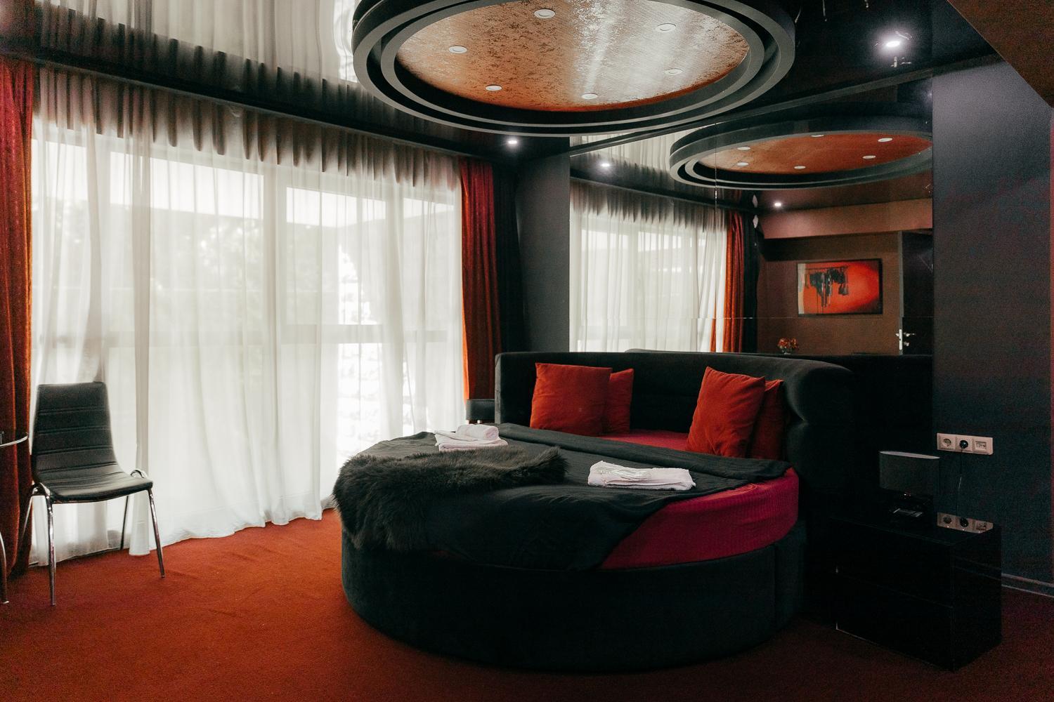Royal Plaza Hotel Τυφλίδα Εξωτερικό φωτογραφία